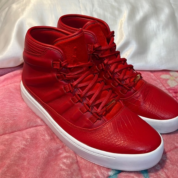 Jordan Other - Final Price 🔥🔥🔥Collector Jordan Westbrook 0 Red Leather. Like New. Size:9 1/2